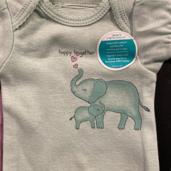 NWT Child of Mine by Carter’s short sleeved onesie set for preemies - Picture 2 of 5